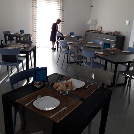 La Casa Di Francesca B&B Con Parcheggio Privato Porto Cesareo Exterior foto